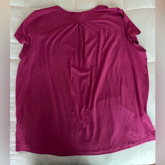 Athleta With Ease Tee size L - Picture 3 of 4
